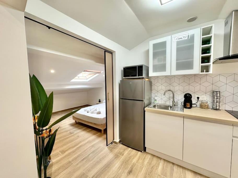 Appartement Climatise - 2Min Plage-Tram-Restaurant Ницца Экстерьер фото